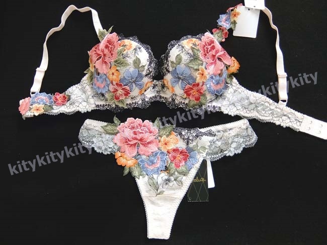 サルート【フォークロア】C70&ソングM PI拍卖