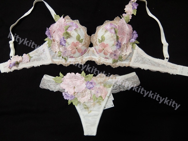 サルート【フォークロア】D70&ソングM IV拍卖