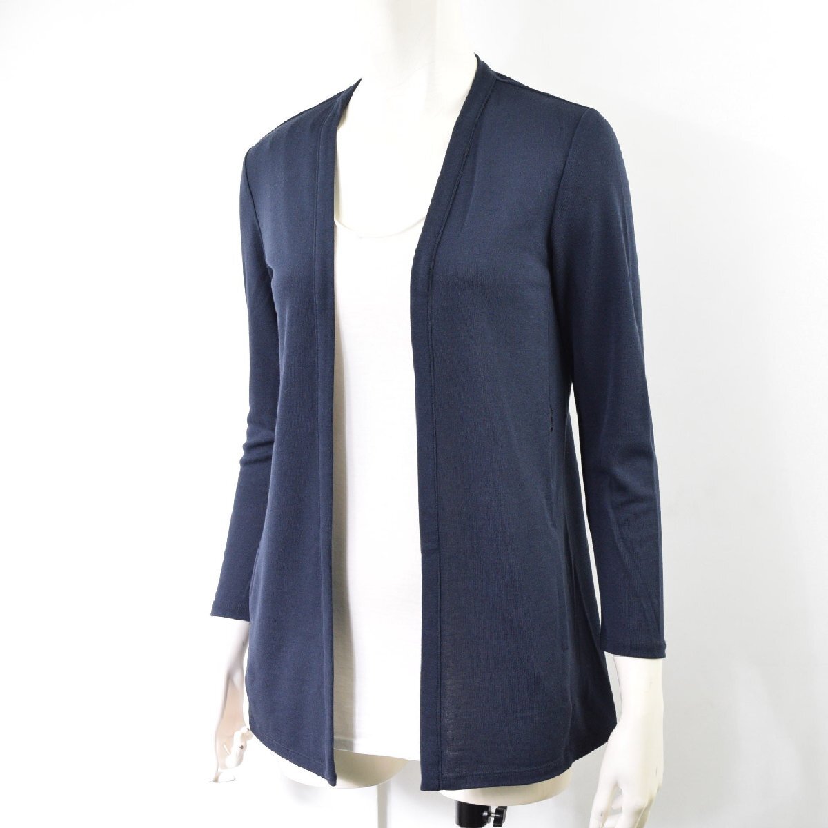 1340-25P0234★インディヴィ INDIVI 美品★薄手 洗える UVケア 接触冷感 ミドル丈カーディガン 05 ネイビー 紺 日本製拍卖