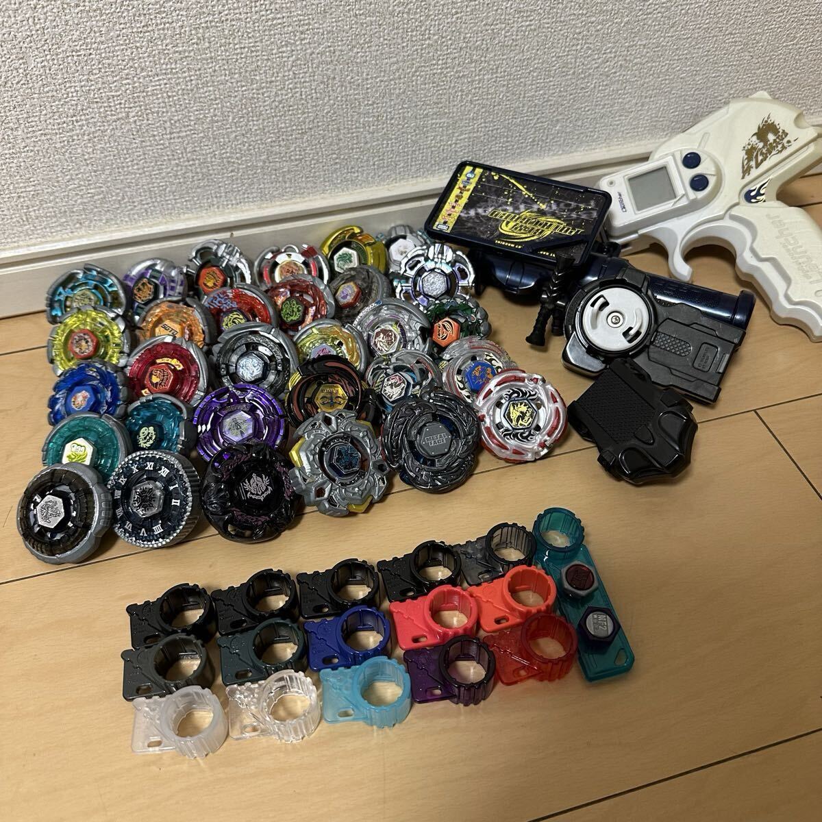 1円スタート メタルファイトベイブレード 30個セット ランチャーセット 引退品 当時品 タカラトミー B BEYBLADE拍卖