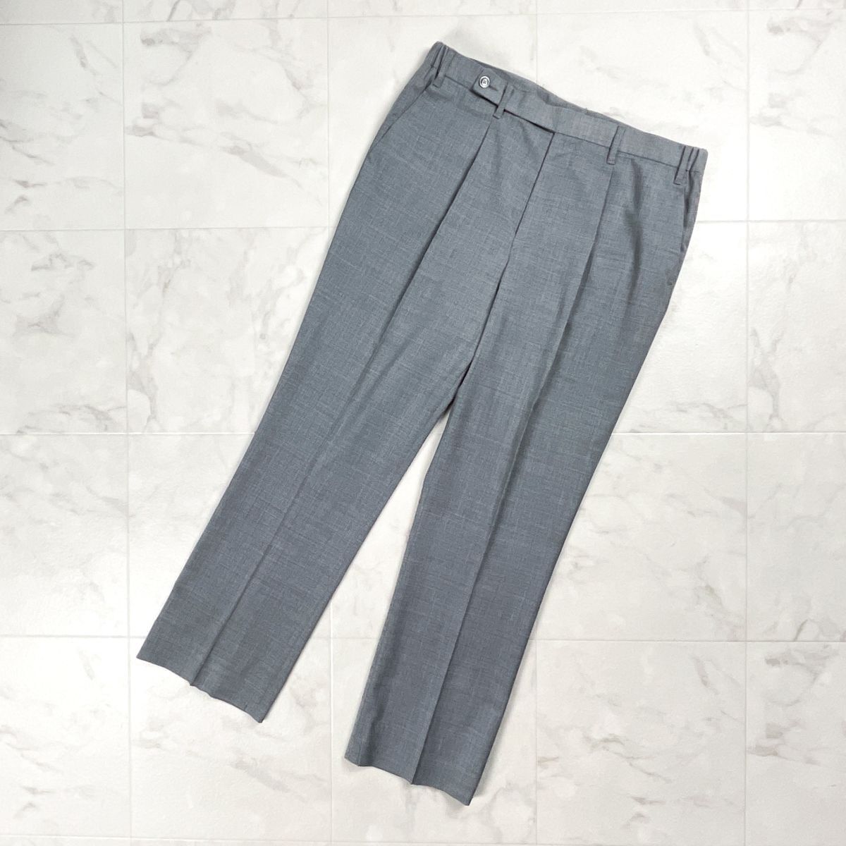 美品 erne エルネ ウール混 タックテーパードパンツ スラックスパンツ ボトムス イタリア製 メンズ グレー サイズ50*GD996拍卖