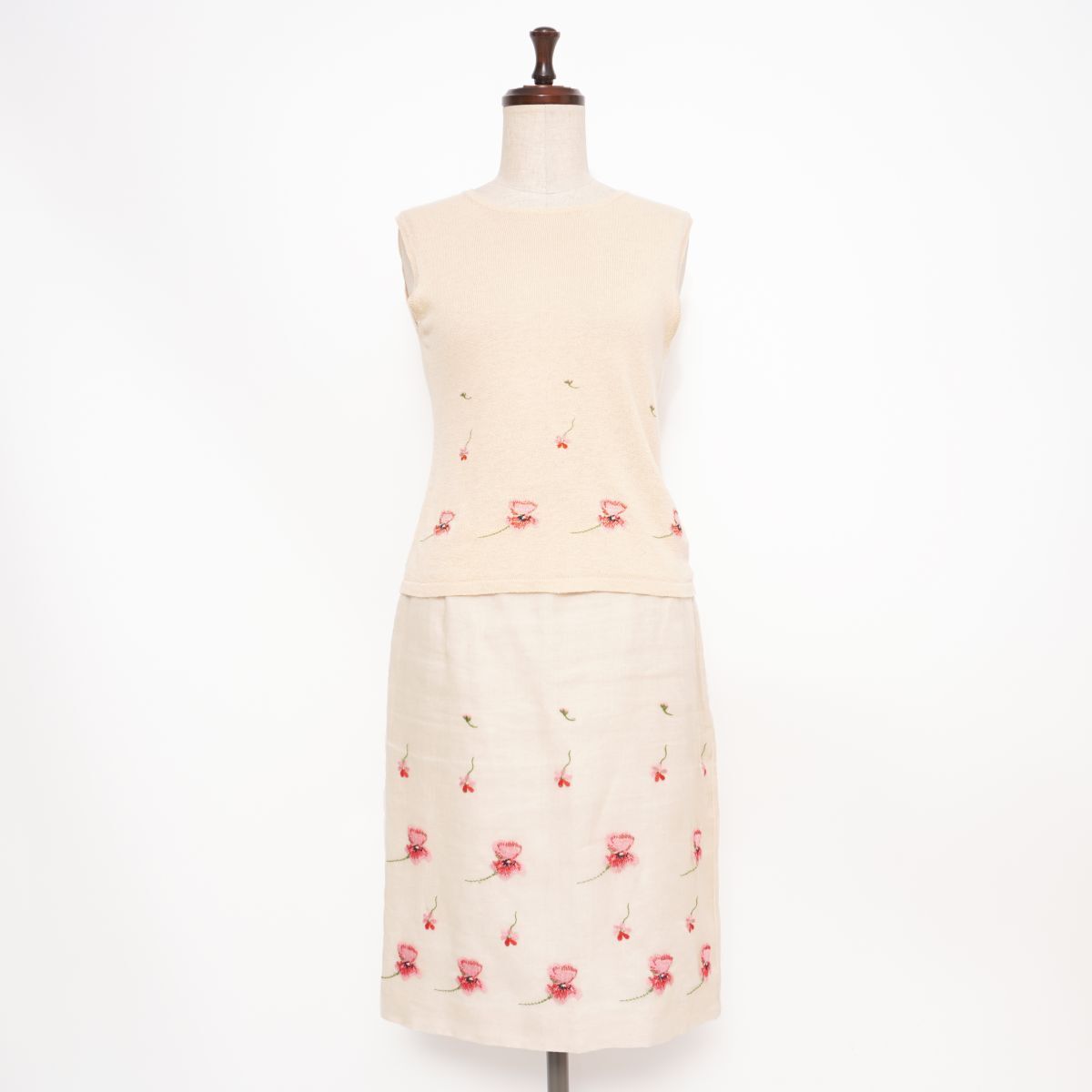 JUNKO SHIMADA ジュンコシマダ リネン・シルク混 フラワー刺繍セットアップスカート ミモレ丈 レディース ベージュ サイズ9*GD1101拍卖