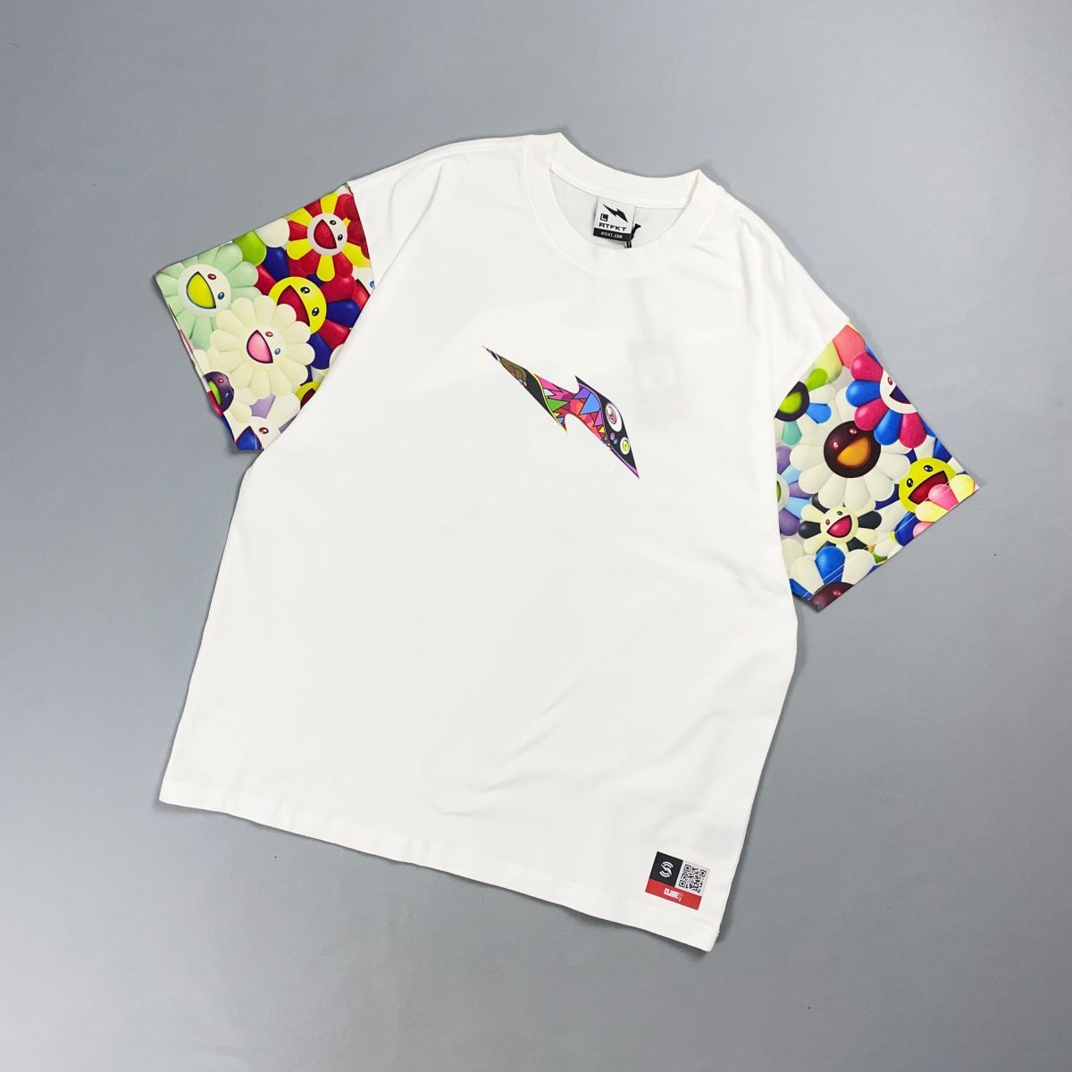 新品未使用 RTFKT CLONE X Murakami Drip T-Shirt クルーネックTシャツ 村上隆 トップス メンズ ホワイト 白 サイズL*GD1125拍卖