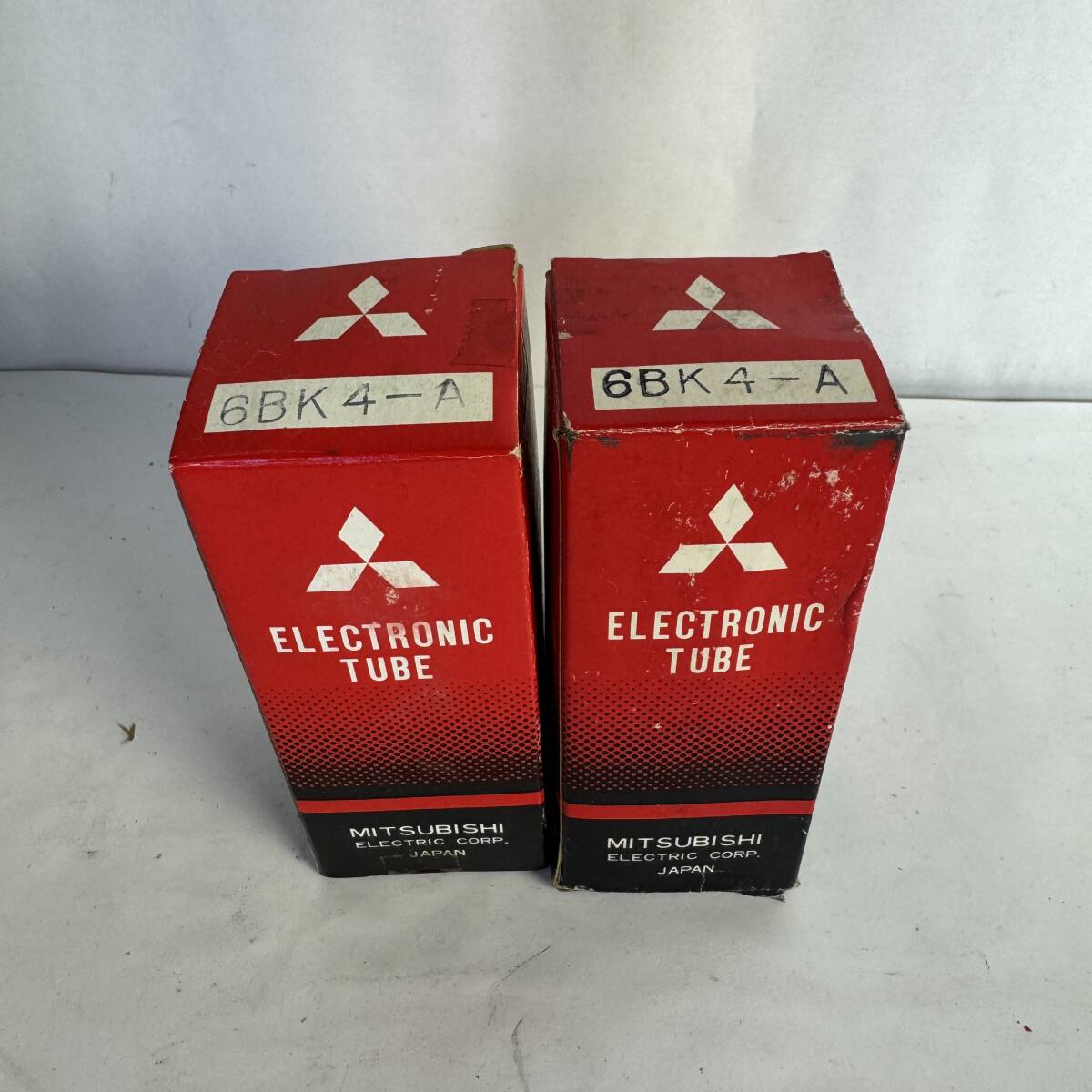 真空管 2本セット 三菱 6BK4-A オーディオ機器 AV機器 アンプ パーツ 部品 現状品 動作未確認 未開封 箱劣化あり 長期保管品 A2e R71002拍卖