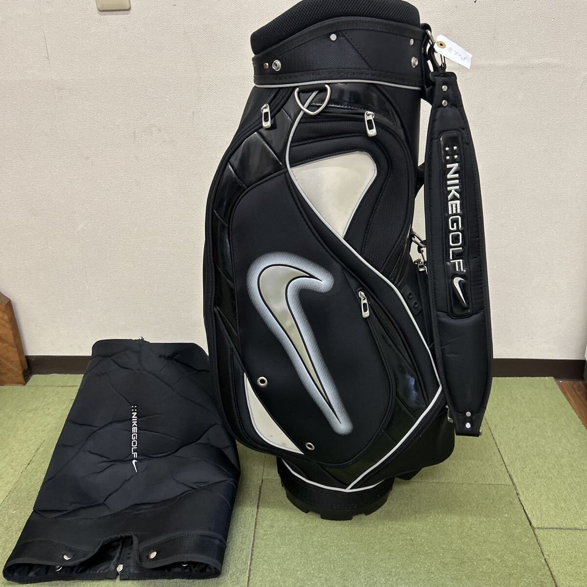 B428 NIKE GOLF キャディーバック拍卖