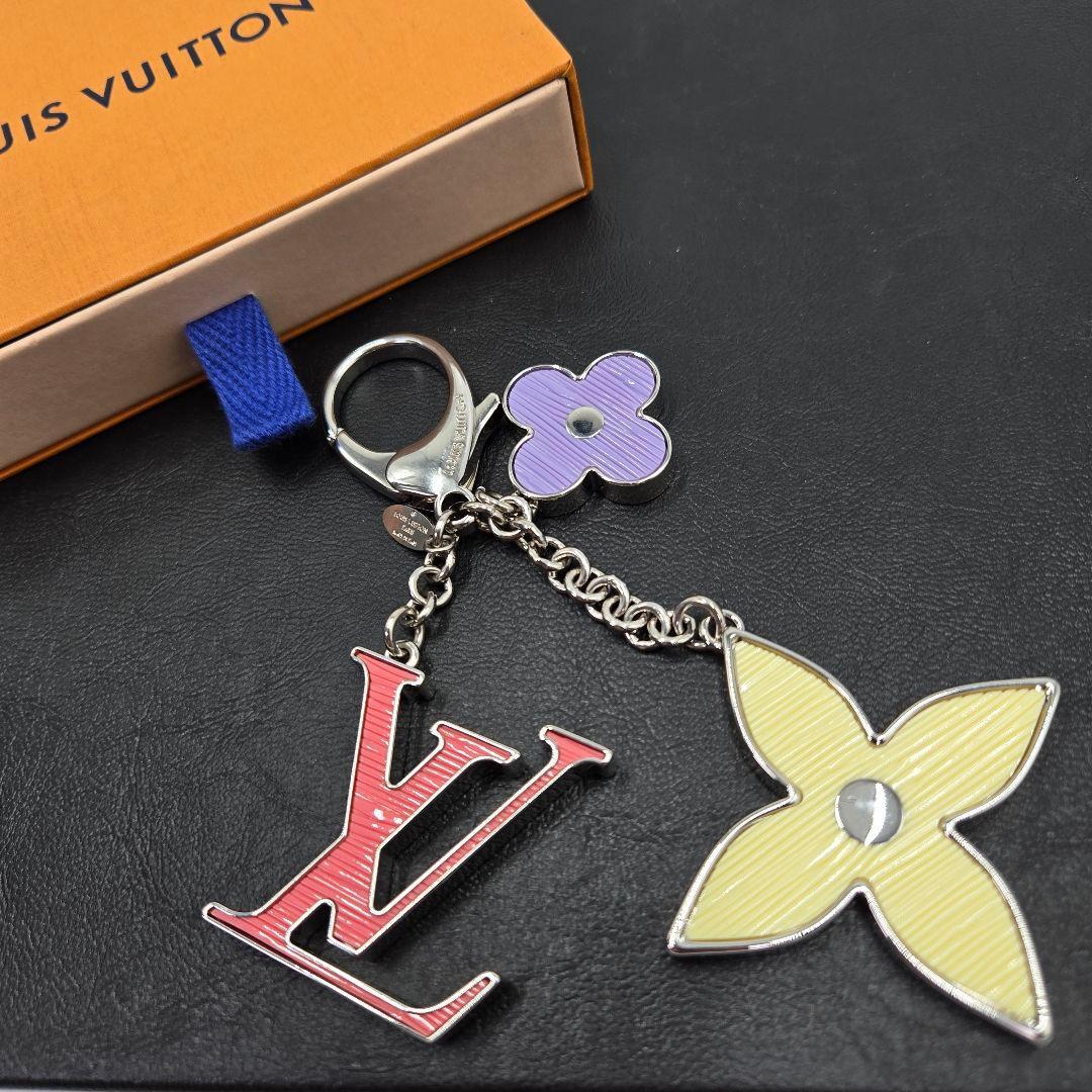 ルイヴィトン エピ ビジューサック フルールドゥ マルチカラー M67126拍卖