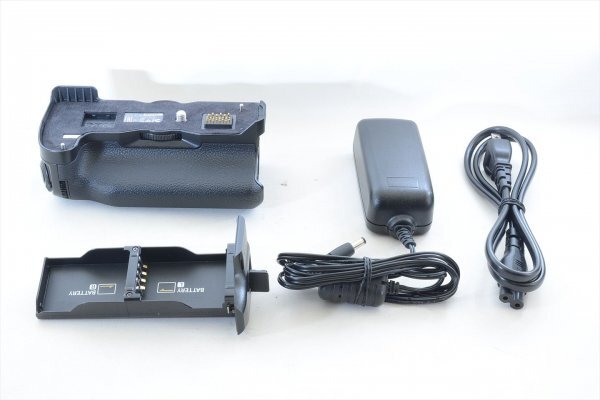 富士フイルム Fujifilm VPB-XH1 Power Booster Grip for X-H1 美品 6889#J拍卖