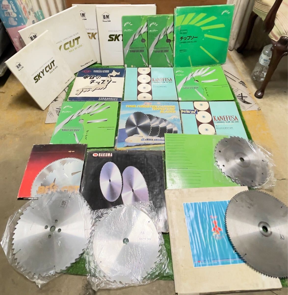 チップソー20枚セット RYOBI KANEFUSA TOWA さまざまなサイズ、ブランド、モデルがあります。拍卖