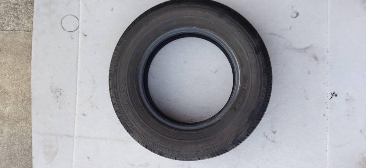 間に合わせに!! TOYO V-02 145R12LT 6PR 1本 ※引き取りまたは指定駅渡し 着払発送可拍卖