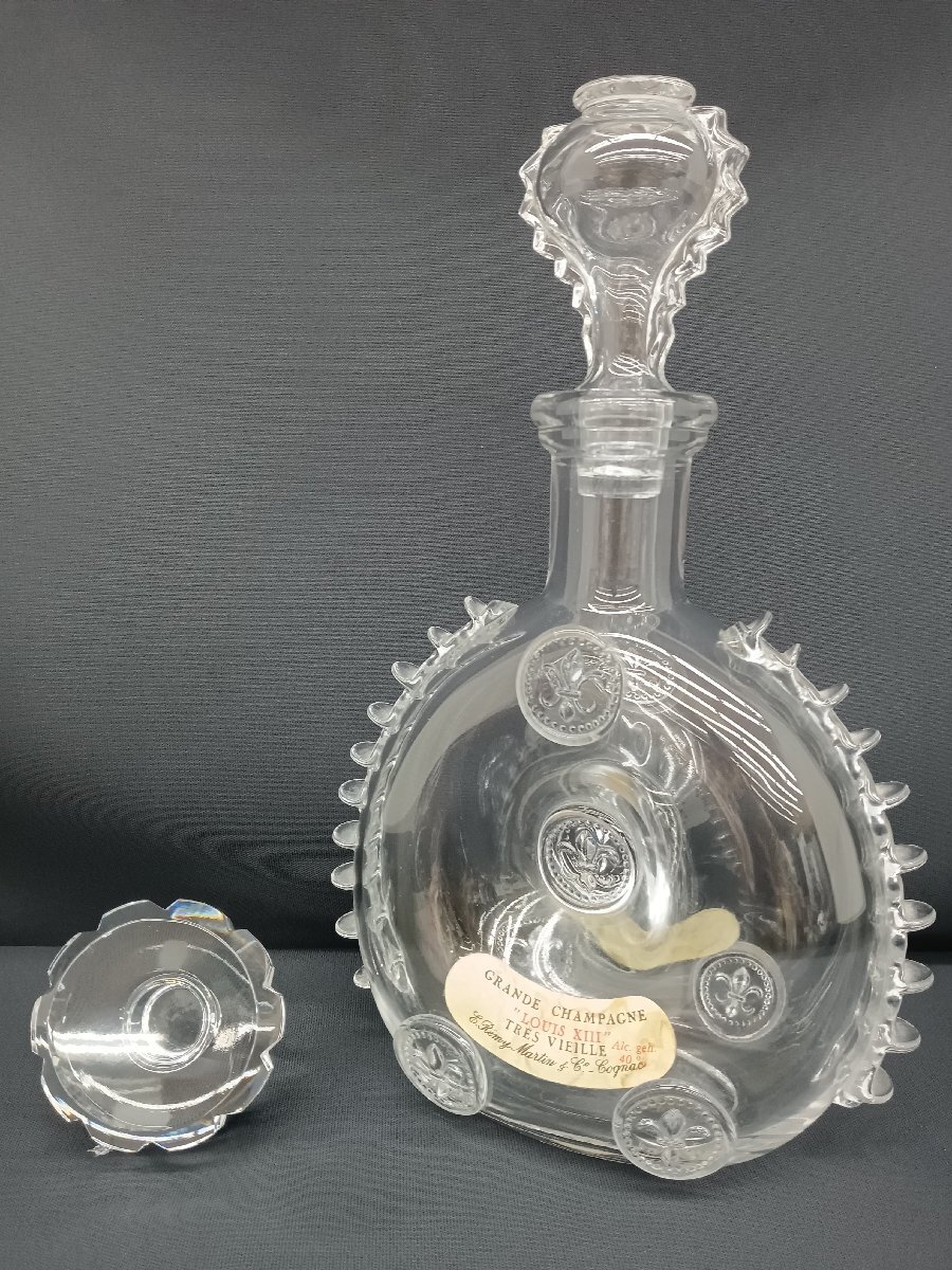 バカラ クリスタルデキャンタ レミーマルタン ルイ13世 空ボトル 栓付き 空瓶 デカンタ おまけストッパー付き Louis XIII BACCARAT 中古拍卖