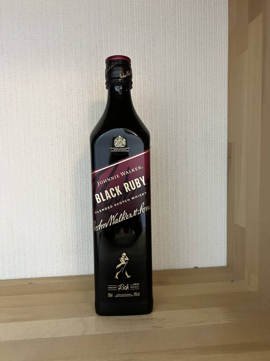 即決 ジョニーウォーカー ブラックルビー 700ml 40° 1本拍卖