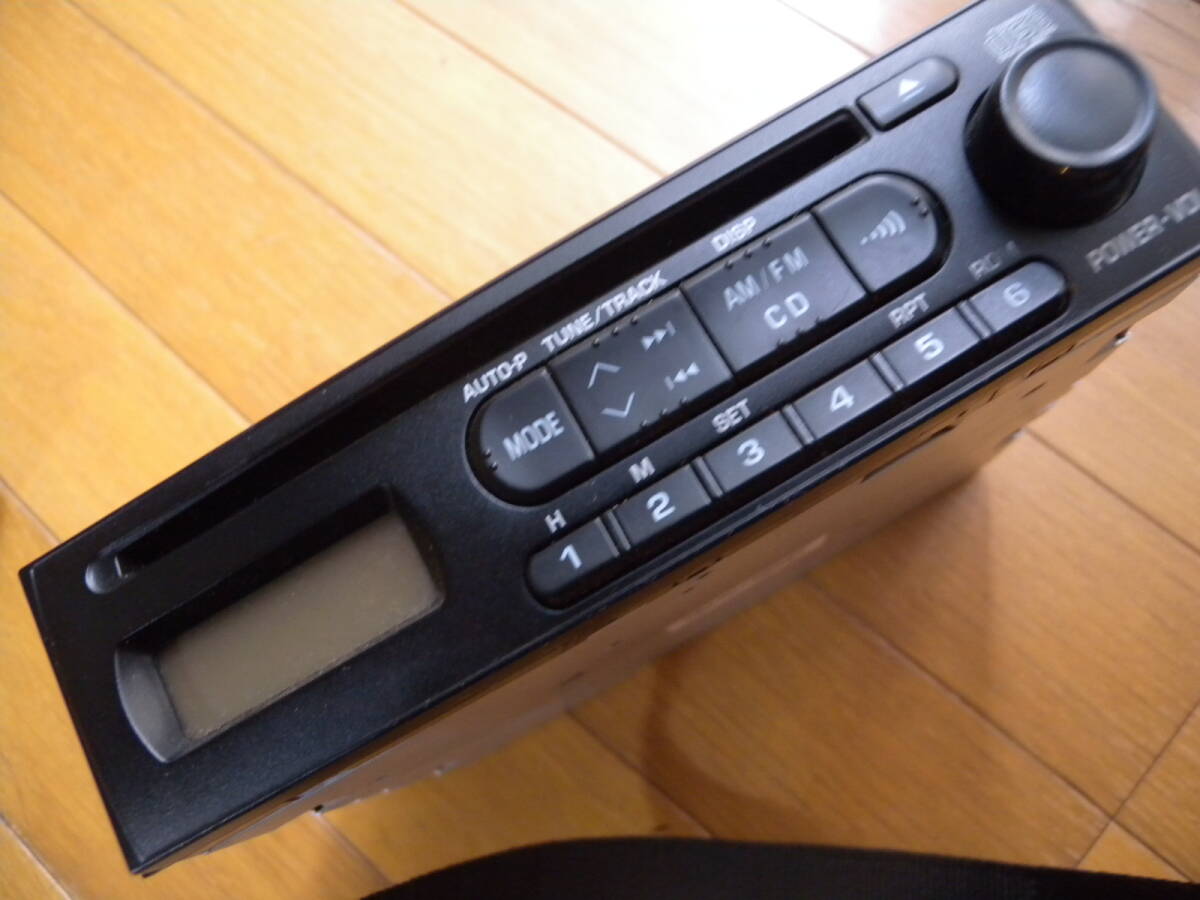 ダイハツ純正 CDラジオ CDレシーバー 86180-B5050 動作確認済み 中古 おまけ付き拍卖