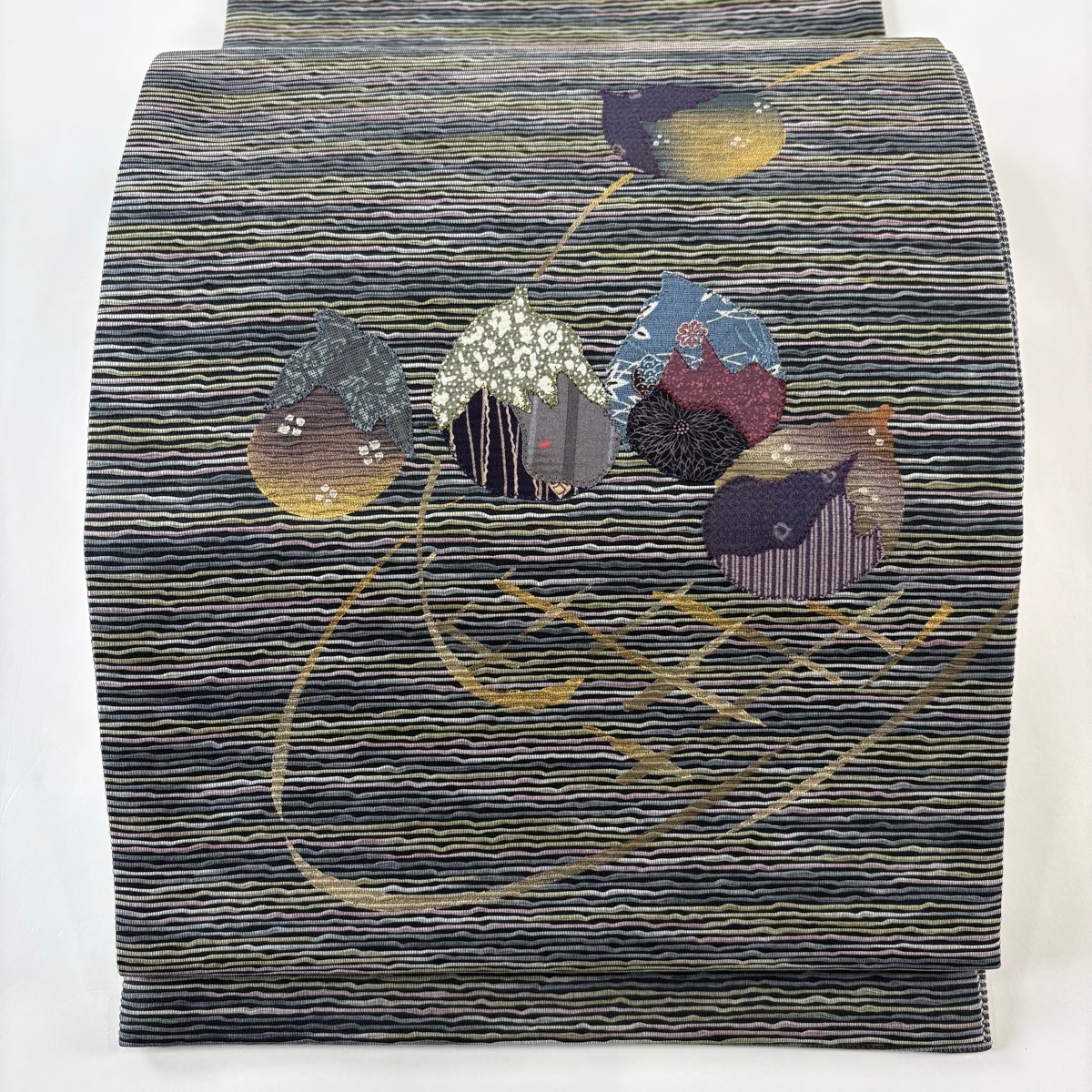 【美品】 袋帯 名品 ナス 金彩 灰色 お太鼓柄 正絹 【中古】拍卖