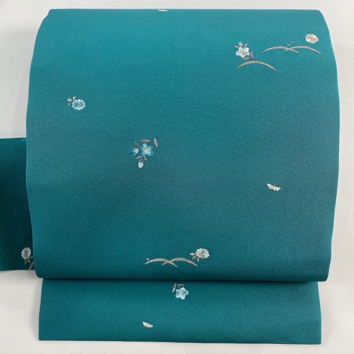 【美品】 名古屋帯 秀品 草花 露芝 刺繍 銀糸 青緑 正絹 【中古】拍卖