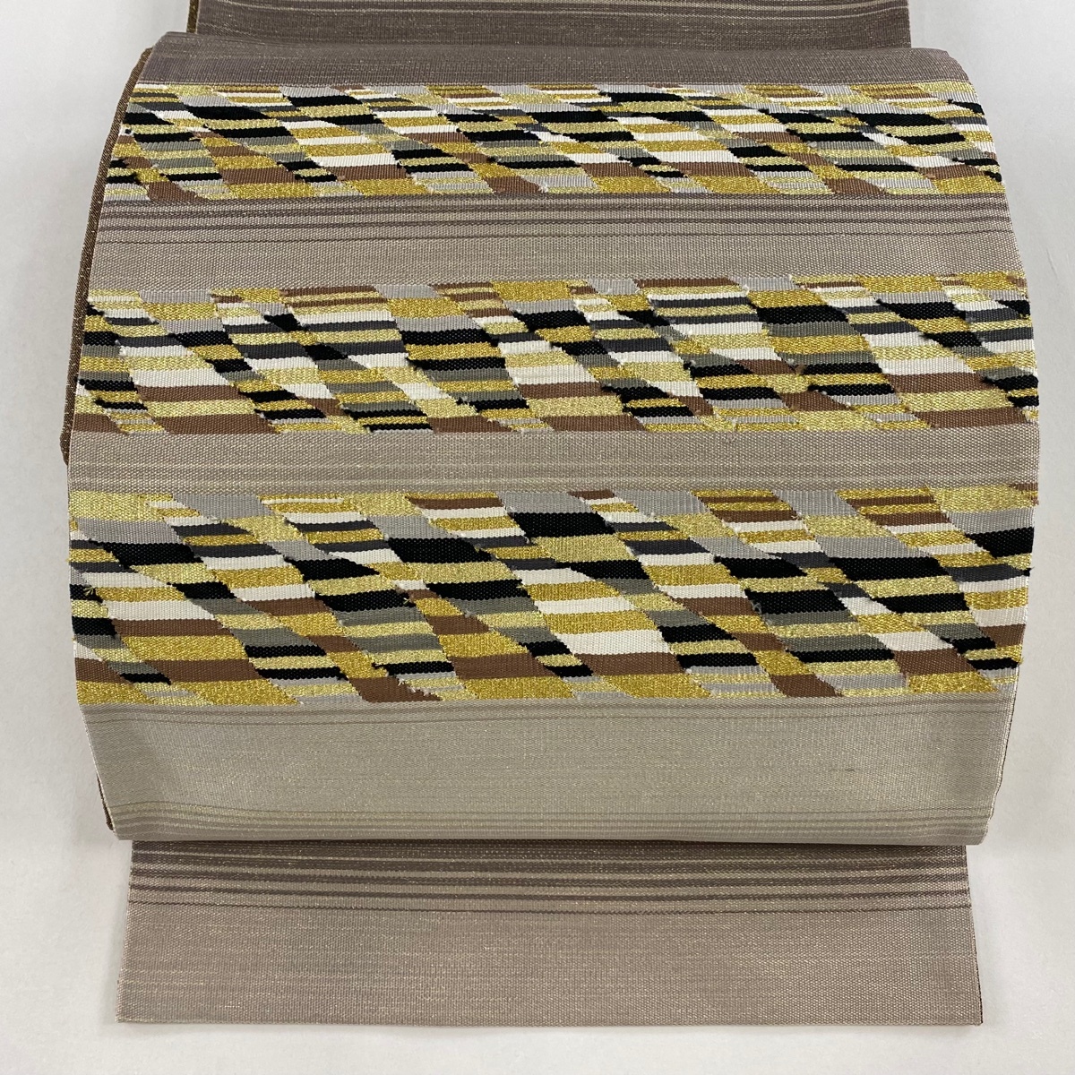 【美品】 袋帯 名品 段縞 幾何学模様 金糸 灰紫 お太鼓柄 正絹 【中古】拍卖