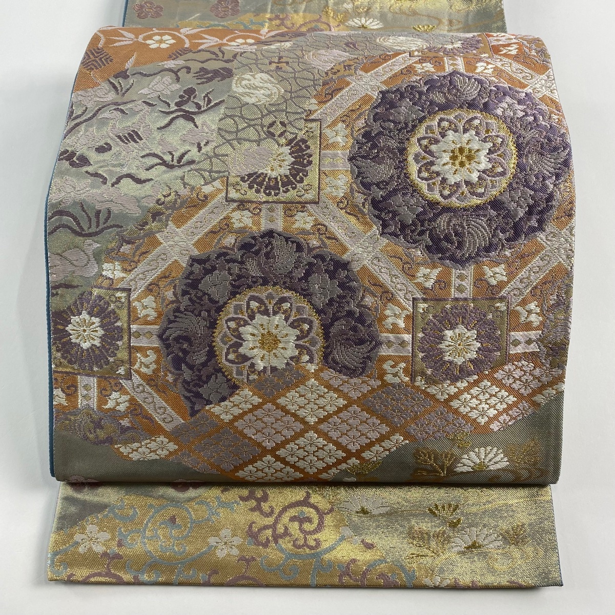 【美品】 袋帯 秀品 華文 唐草 金糸 箔 灰緑 六通 正絹 【中古】拍卖