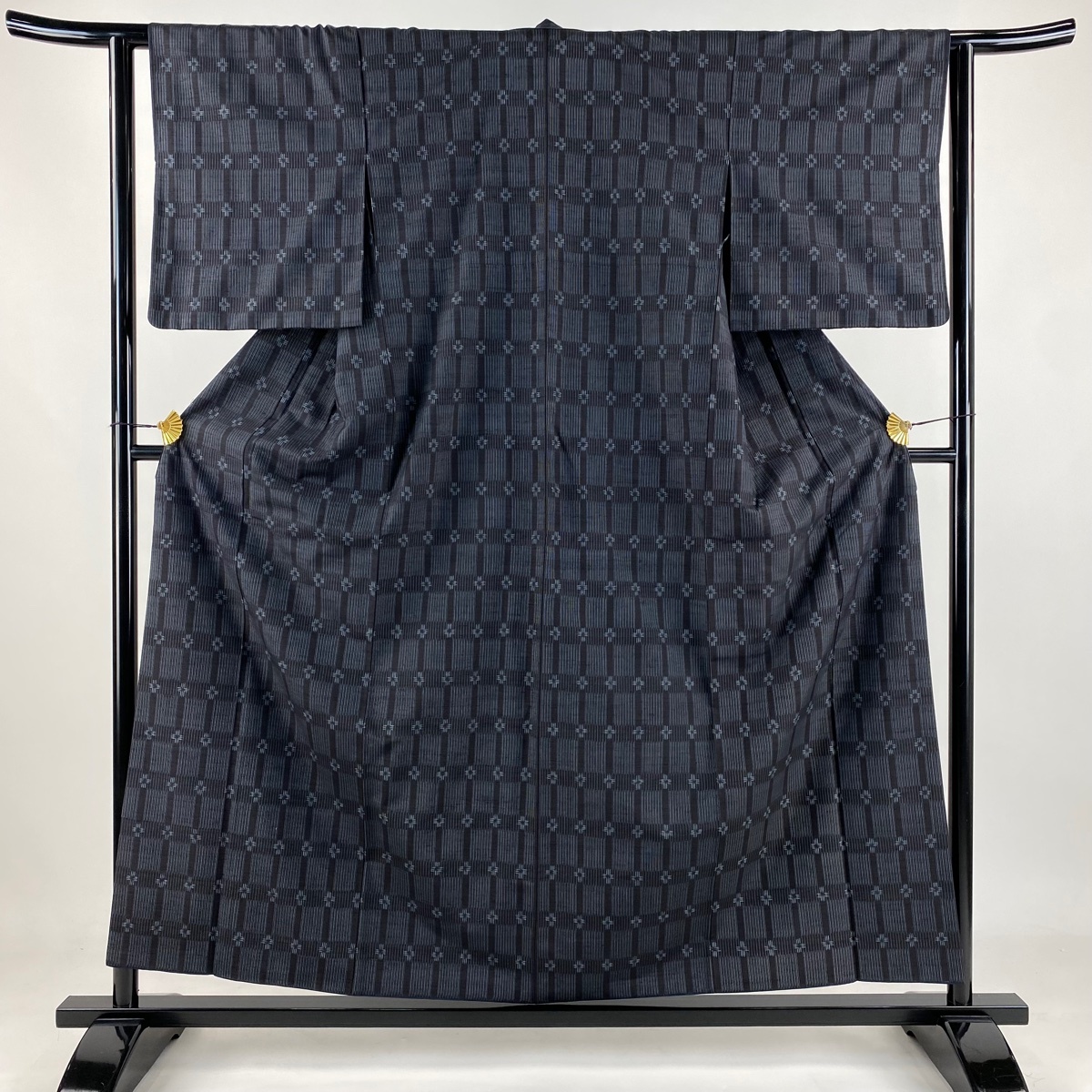 紬 身丈157cm 裄丈62cm S 袷 格子 縞 濃紺 正絹 秀品 【中古】拍卖