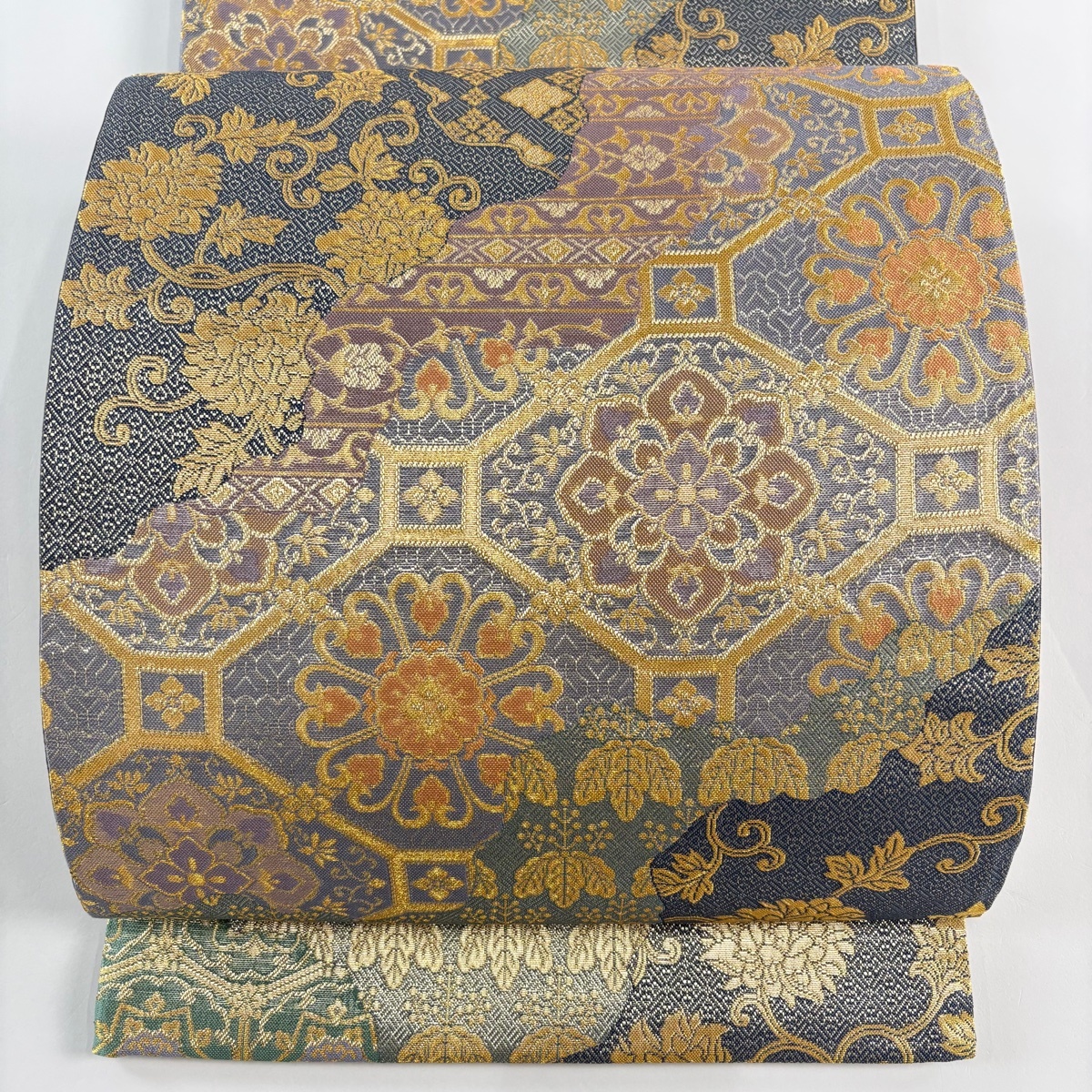 【美品】 袋帯 秀品 蜀江華文 花唐草 金糸 箔 薄紫 六通 正絹 【中古】拍卖