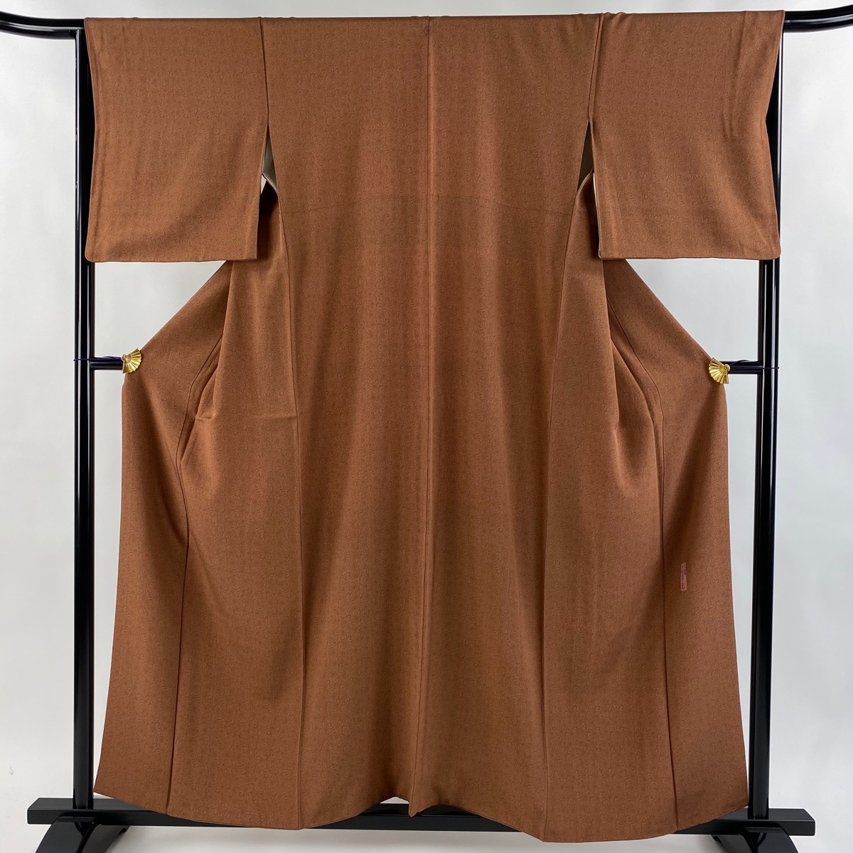 江戸小紋 身丈156.5cm 裄丈65cm M 袷 人間国宝 中村勇二郎 落款 古代菊 赤茶 正絹 名品 一つ紋 【中古】拍卖