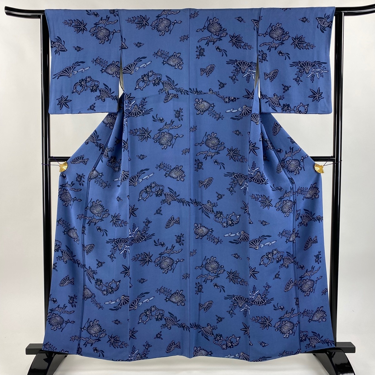 小紋 身丈159cm 裄丈63cm S 袷 檜扇 草花 縮緬 藍色 正絹 秀品 【中古】拍卖