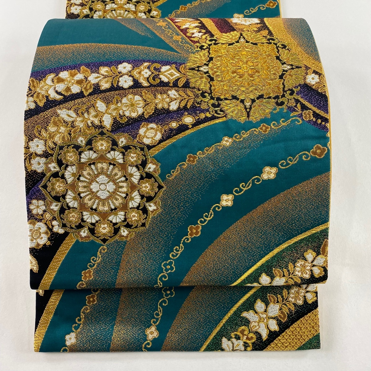 【美品】 袋帯 秀品 華文 幾何学 金糸 箔 緑 六通 正絹 【中古】拍卖