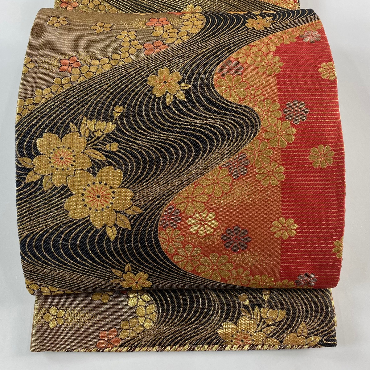 袋帯 秀品 振袖向き 桜 流水 箔 金糸 黒 全通 正絹 【中古】拍卖