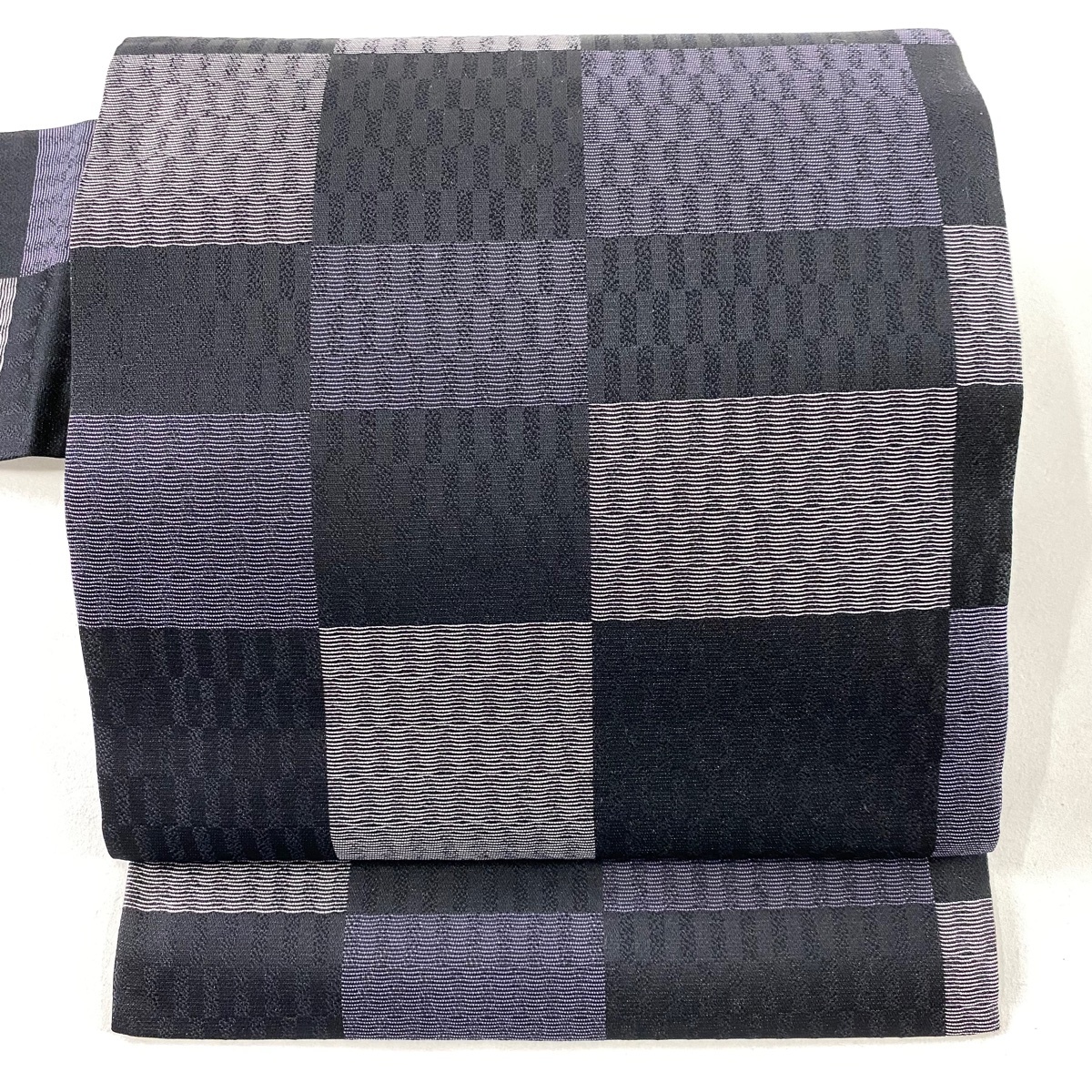 【美品】 名古屋帯 秀品 変わり市松 黒 正絹 【中古】拍卖
