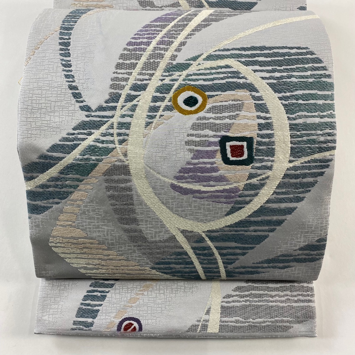 袋帯 名品 落款 美佐 神楽岡 幾何学模様 泥染 灰色 六通 正絹 【中古】拍卖