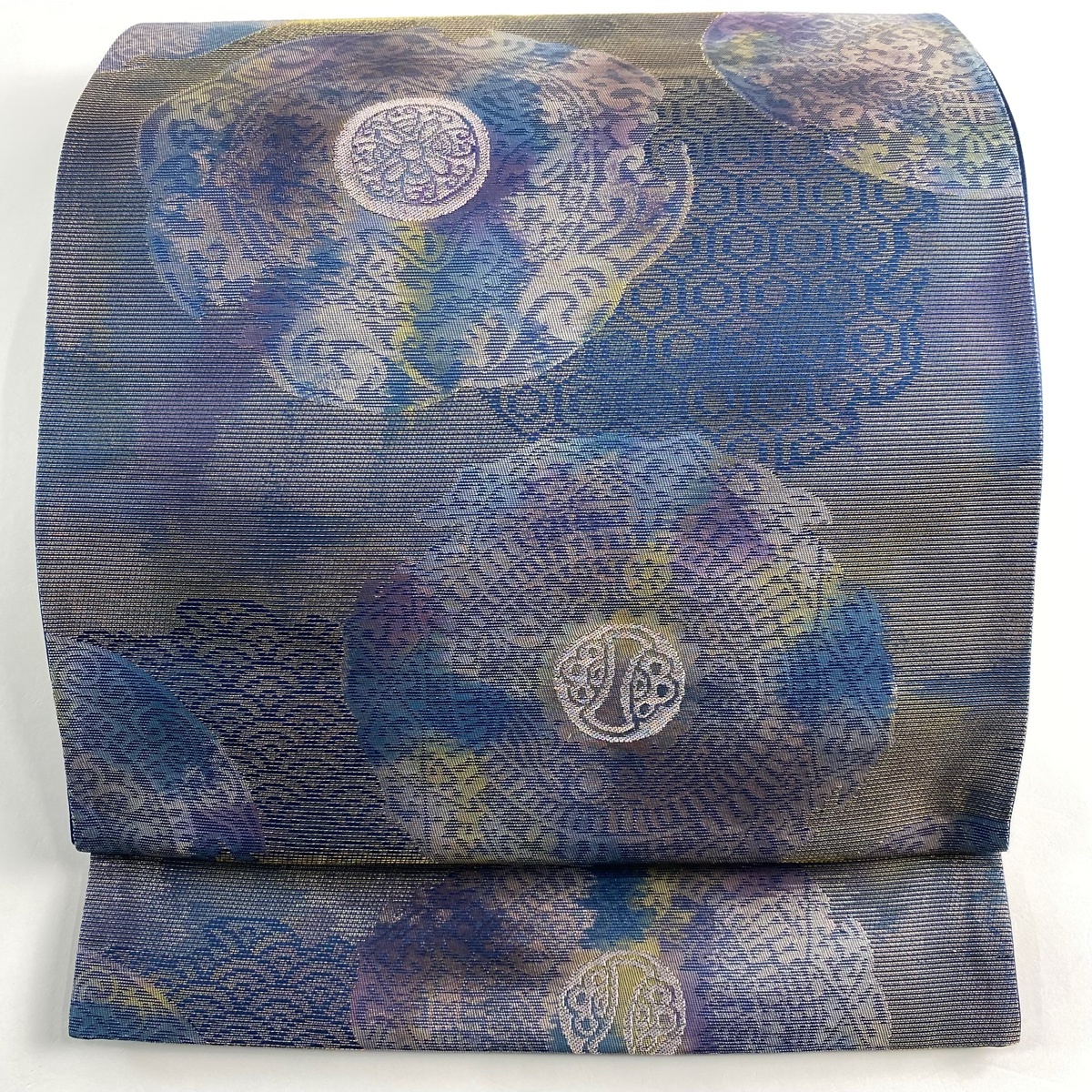 【美品】 袋帯 秀品 華文 有職文様 金糸 箔 紺色 六通 正絹 【中古】拍卖