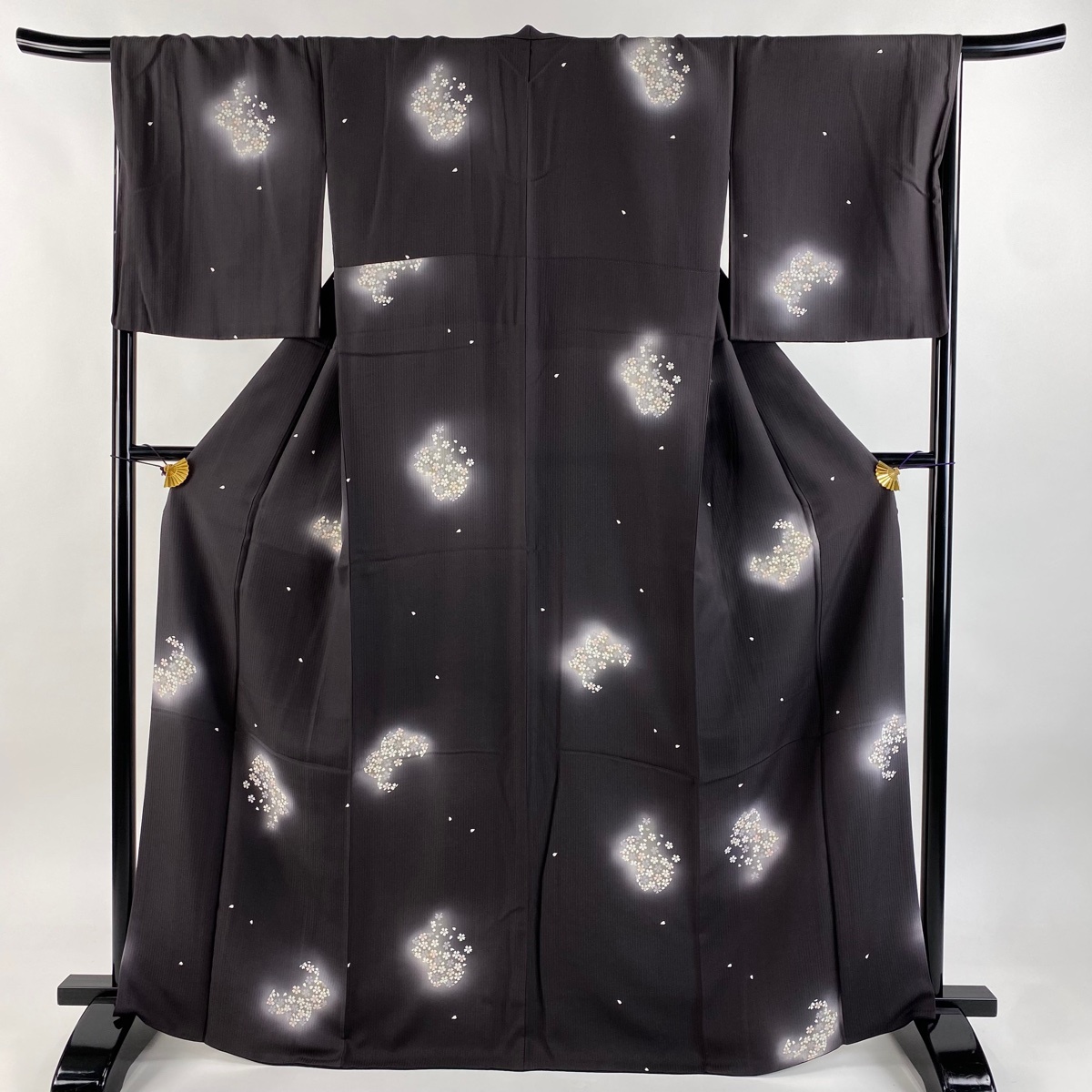 小紋 身丈166cm 裄丈68cm L 袷 桜 金彩 ぼかし 茶紫 正絹 名品 【中古】拍卖