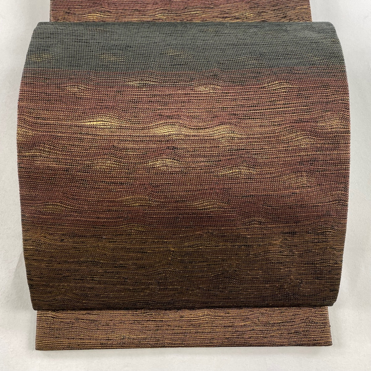 【美品】 袋帯 秀品 よろけ縞 金糸 箔 小豆色 全通 正絹 【中古】拍卖