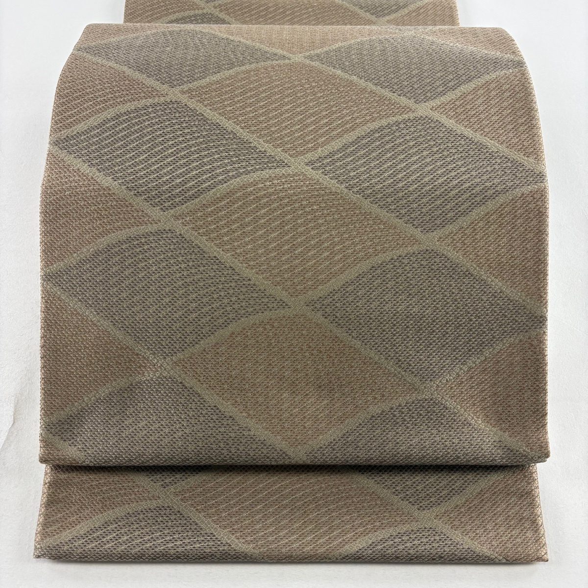 袋帯 秀品 幾何学模様 よろけ縞 灰茶 六通 正絹 【中古】拍卖