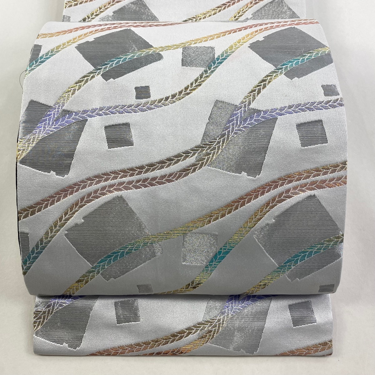 袋帯 秀品 破れ色紙 幾何学 箔 銀糸 銀色 全通 正絹 【中古】拍卖
