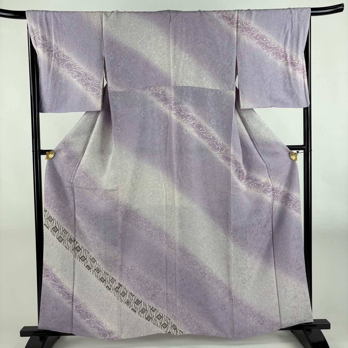 訪問着 身丈160cm 裄丈67.5cm L 袷 菱 流水 ぼかし 薄紫 正絹 秀品 【中古】拍卖