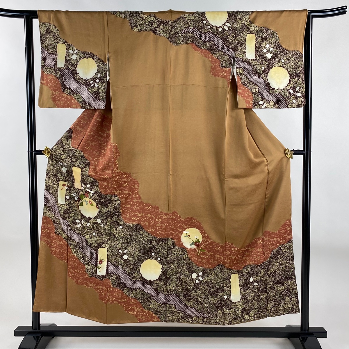 【美品】 訪問着 身丈152cm 裄丈62cm S 袷 草花 道長取り 金糸 刺繍 茶色 正絹 秀品 【中古】拍卖