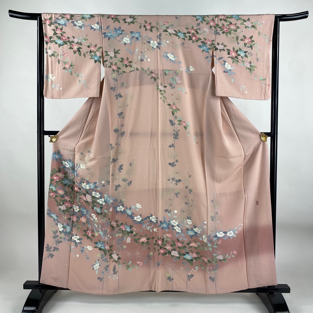 訪問着 身丈169.5cm 裄丈63.5cm S 袷 落款 草花 ぼかし ピンク 正絹 秀品 【中古】拍卖