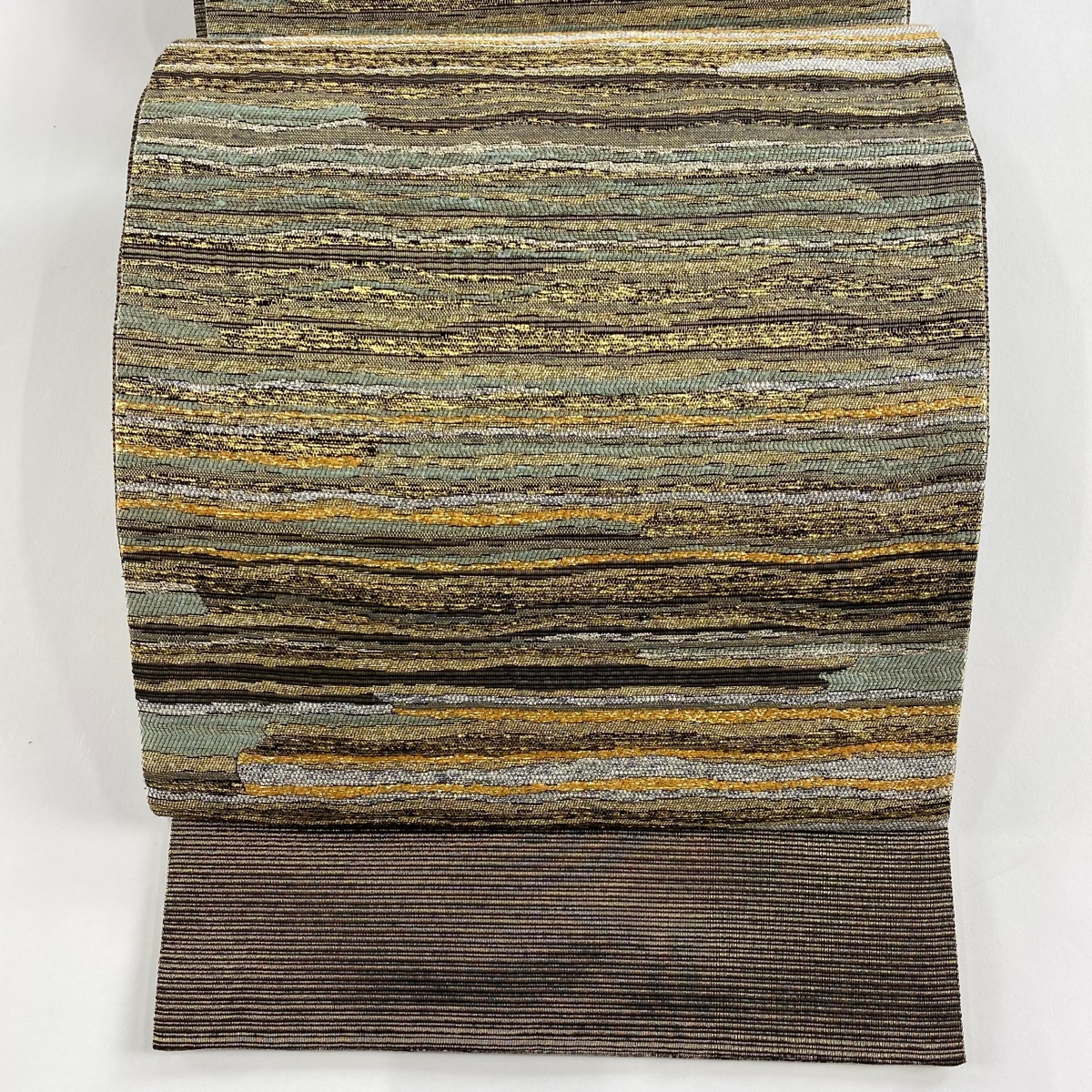 【美品】 袋帯 秀品 縞模様 霞 金糸 箔 金茶 六通 正絹 【中古】拍卖