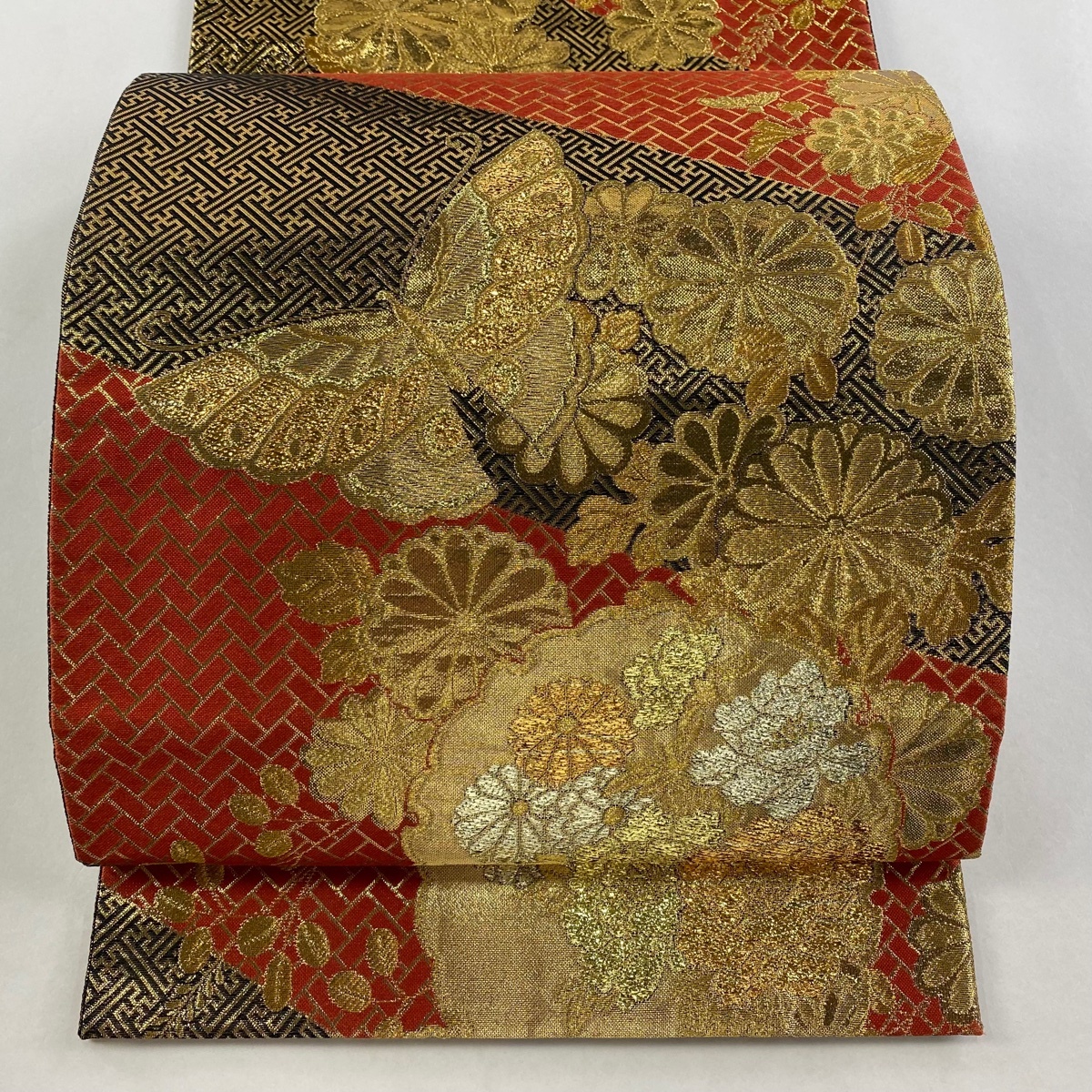 袋帯 秀品 振袖向き 花車 蝶 金糸 箔 赤茶 六通 正絹 【中古】拍卖