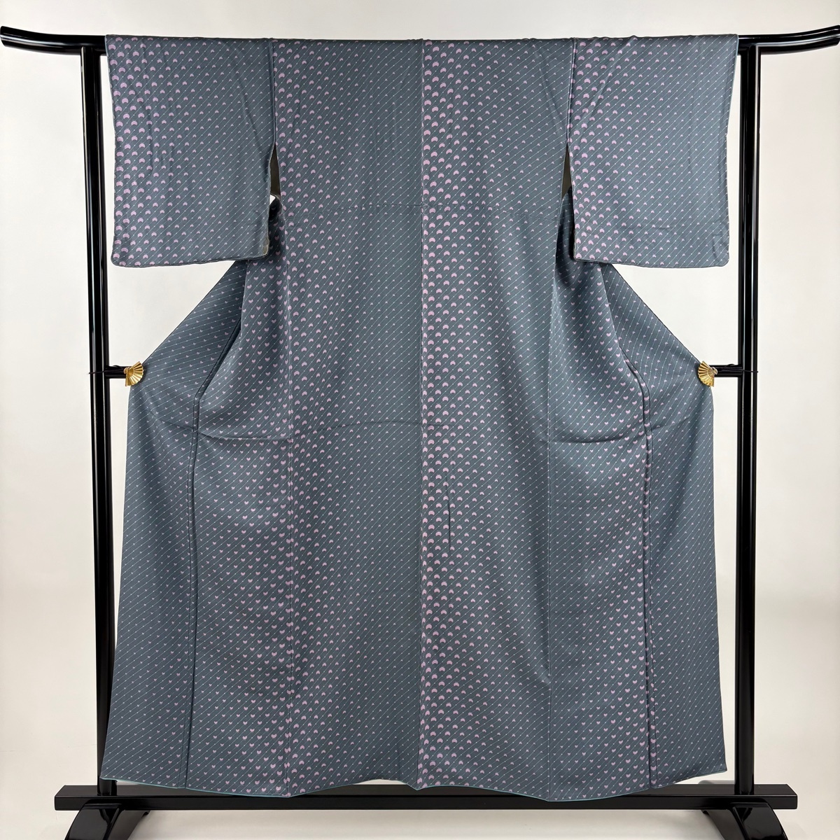 【美品】 小紋 身丈155cm 裄丈63.5cm S 袷 草花 斜縞 灰色 正絹 優品 【中古】拍卖