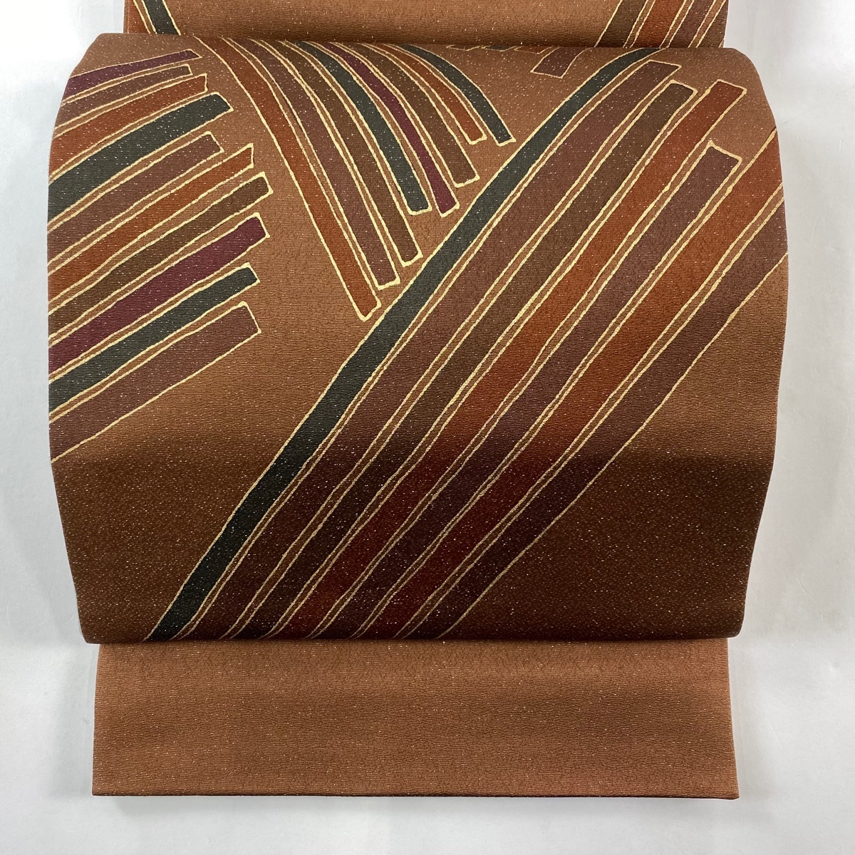 袋帯 秀品 落款 幾何学 金彩 箔 茶色 お太鼓柄 正絹 【中古】拍卖