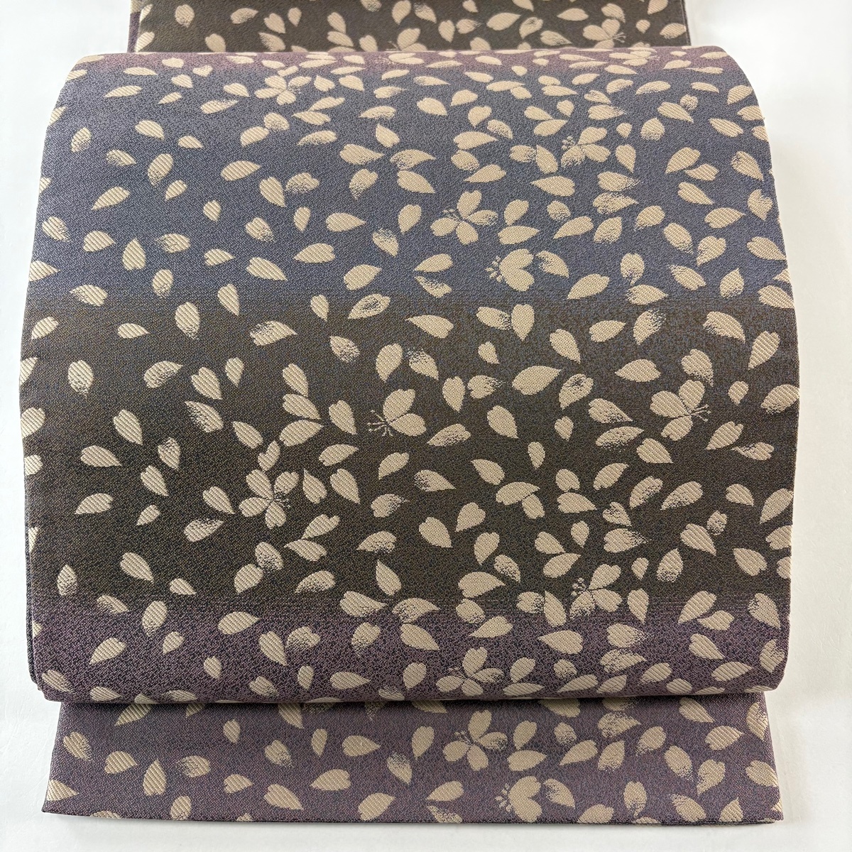 【美品】 袋帯 秀品 段縞 花びら 灰紫 全通 正絹 【中古】拍卖