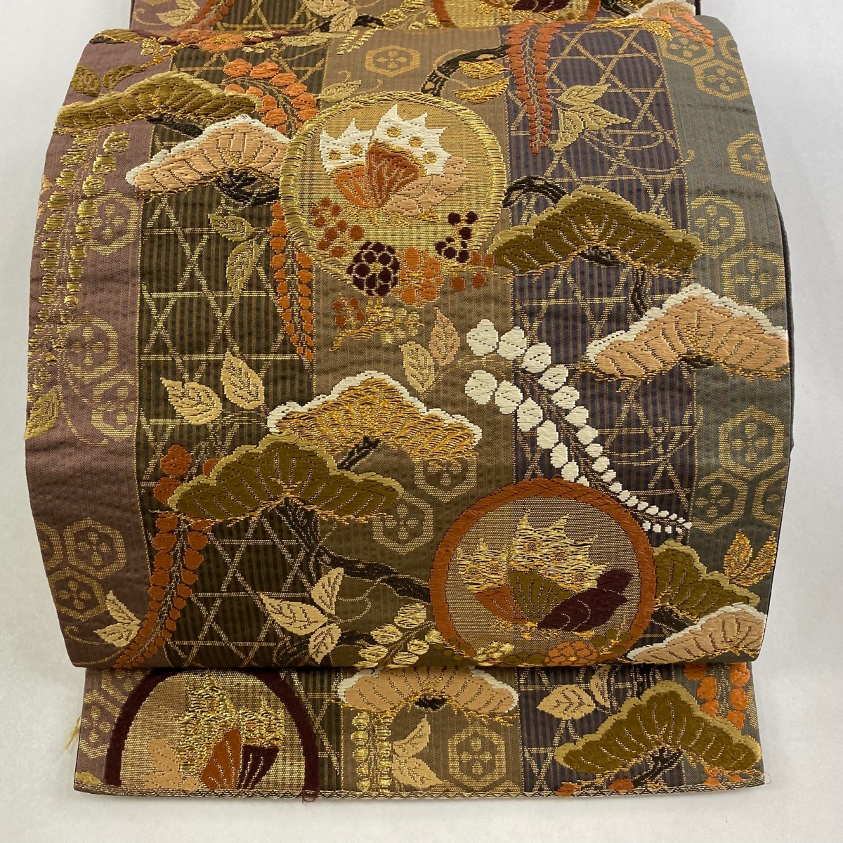 袋帯 秀品 笠松 蝶 唐織 箔 焦茶色 六通 正絹 【中古】拍卖