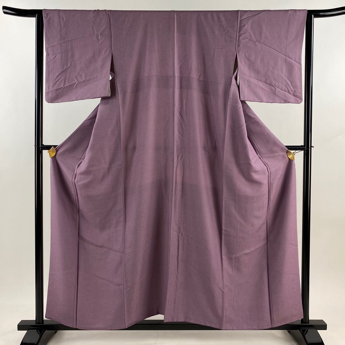 江戸小紋 身丈156.5cm 裄丈63.5cm S 袷 鮫小紋 紫 正絹 名品 一つ紋 【中古】拍卖