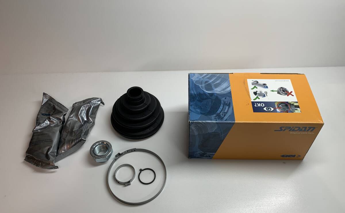 ALFAROMEO アルファロメオ 156 V6 スポーツワゴン ドライブシャフトブーツ外側 アウター 片側 60556609 拍卖