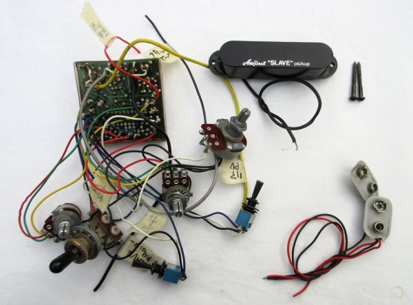 Aria proⅡ アリア ハイパー・アクティブ・サーキット SLAVE PU CSL-4付き 完動品 90年製AriaproⅡ MA-700ST拍卖