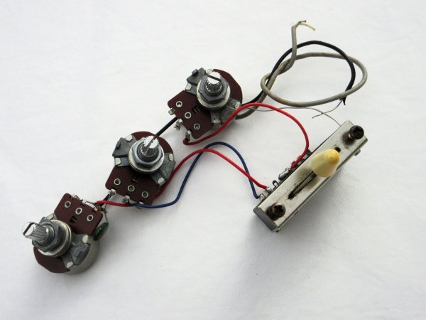 Bill Lawrence ビルローレンス YM-50型スイッチ&電装品 1V2T 88年製Bill Lawrence BC'57-550拍卖