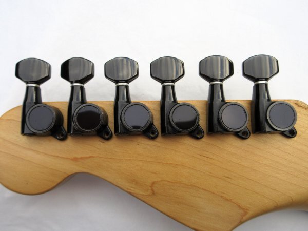 FERNANDES フェルナンデス GOTOH製6連ペグ 黒 プリント無し 程度良 86年製FERNANDES STC-50拍卖