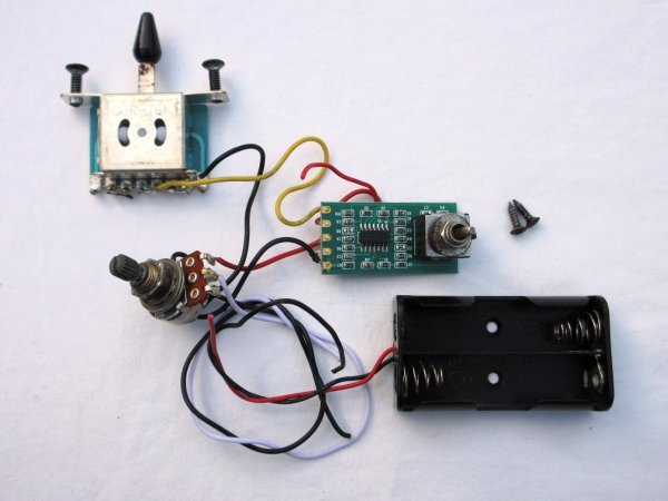 Ibanez アイバニーズ 3点式スイッチ&電装パーツ 2PU用電装 アクティブEQ付属 電池BOX付き 2009年製Ibanez RGA42FM拍卖