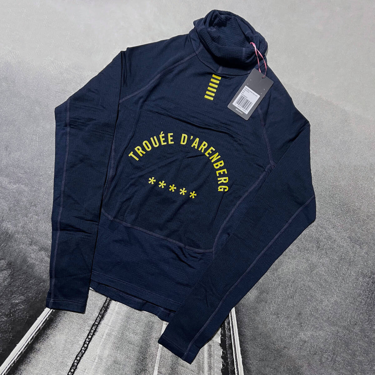 新品 Rapha Men’s Pro Team Thermal Base Layer Mサイズ ダークネイビー ラファ プロチーム サーマル ロングスリーブ ベースレイヤー 長袖拍卖