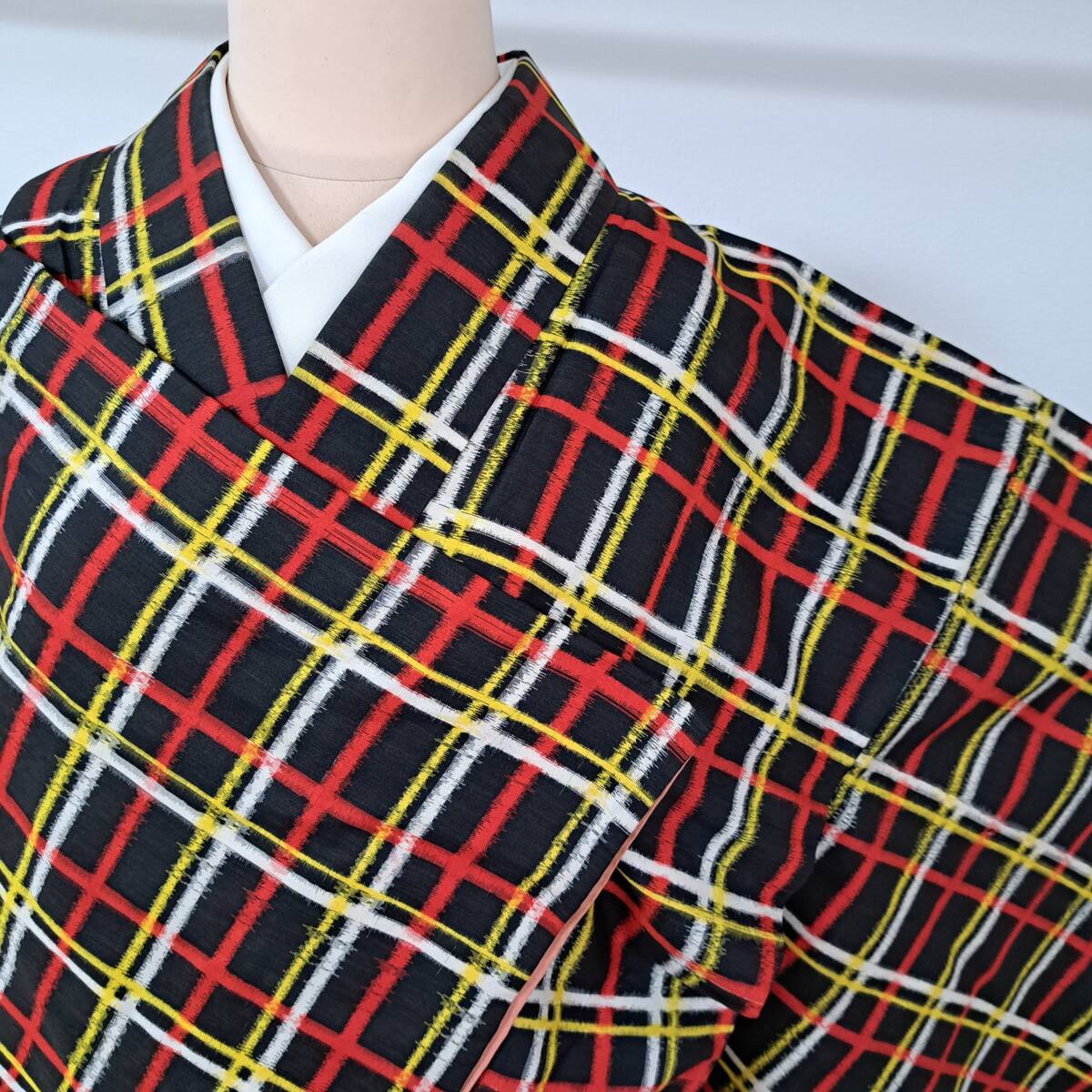 即決■着物の越田■裄63 身丈157.5 正絹 アンティーク着物 格子柄 カジュアル リメイクにも■め03R06拍卖